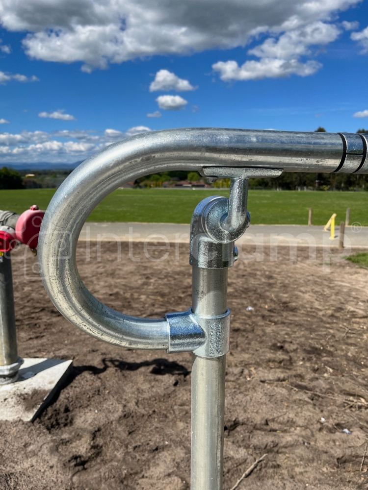 Module Interclamp Interclamp DDA Assist® single rail handrail system installed at ...